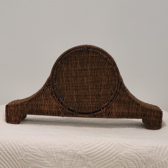 🌴🍍 TOMMY BAHAMA Rare Coastal Wicker Mantel Clock ~ Excellent Lk Nw Condition! - Picture 3 of 9